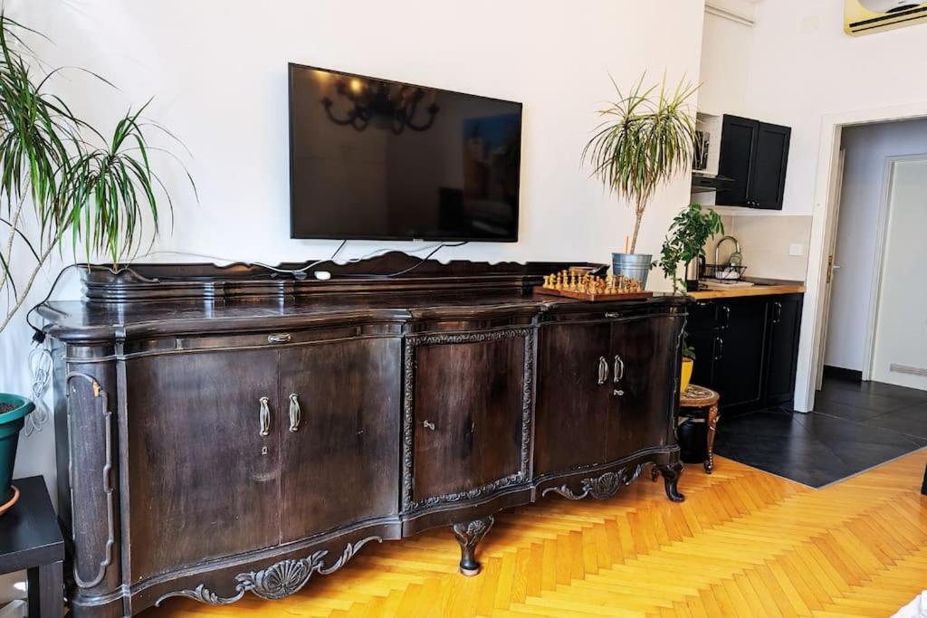 True Zagreb Centrally Located & Spacious Apartment Exterior photo